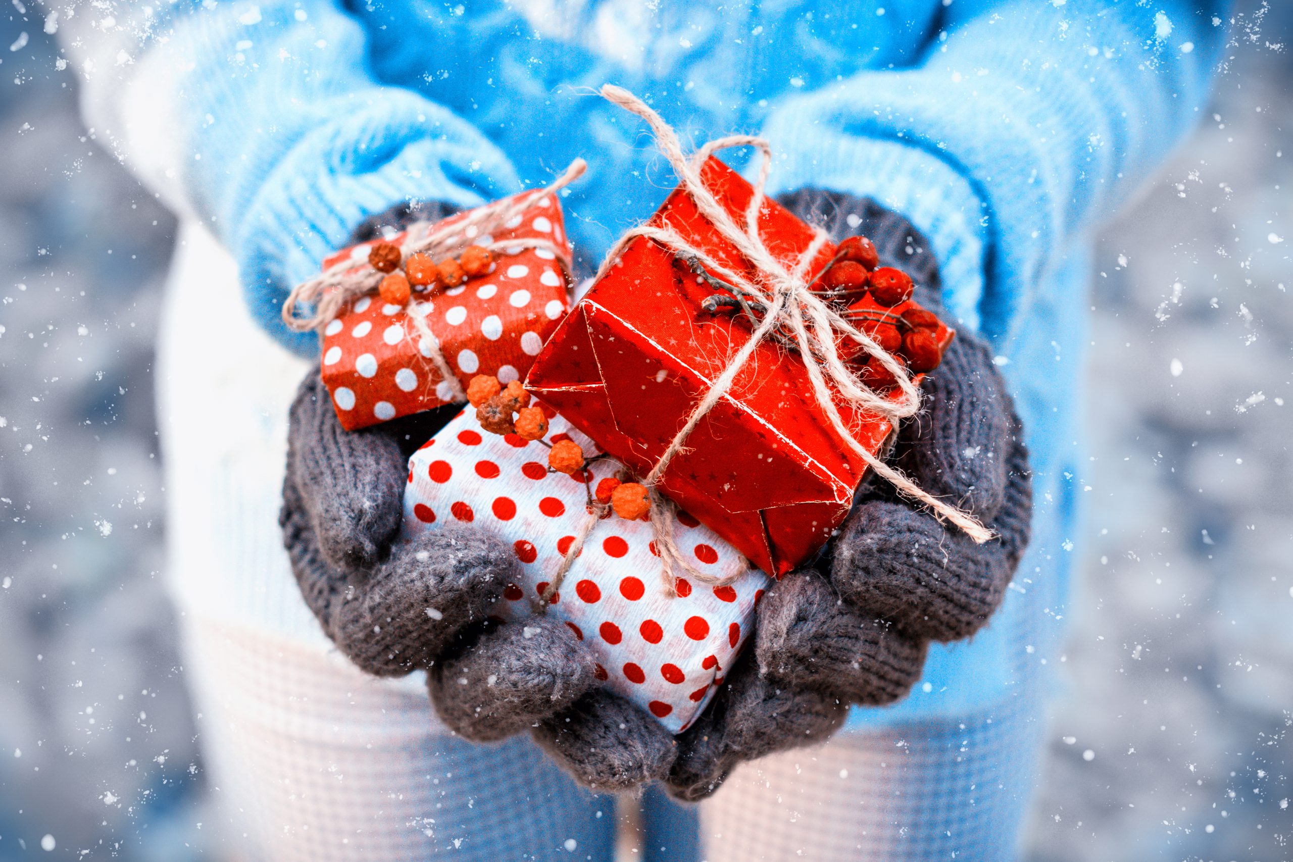 Your Guide to Giving the Best Holiday Gifts (and Relieving Your Gift-Giving Stress)