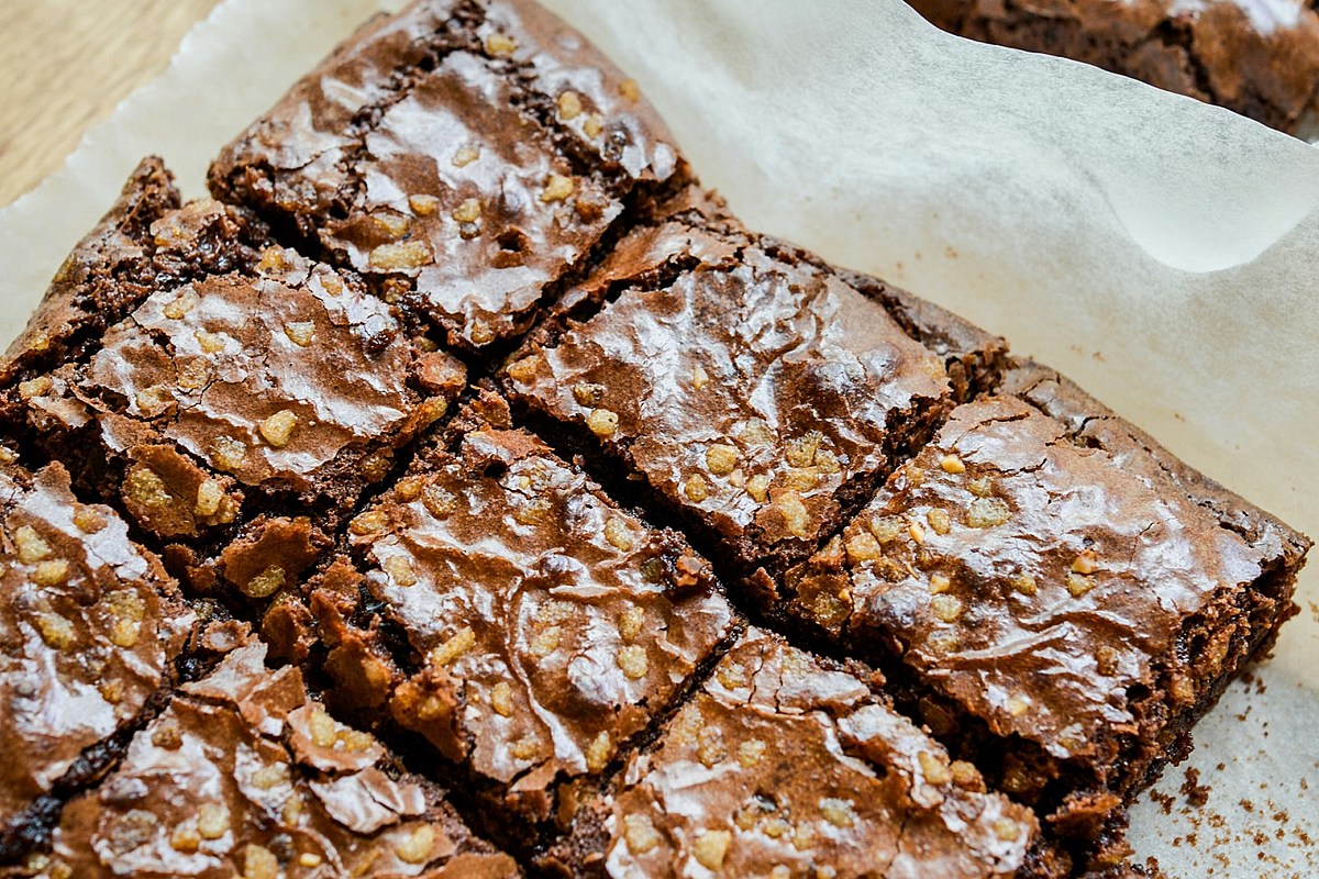 Pot Brownies Show Up at Senior Center, Midwest Teacher Arrested