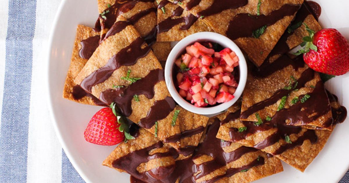 16 Vegan Super Bowl Snacks Everyone Will Enjoy