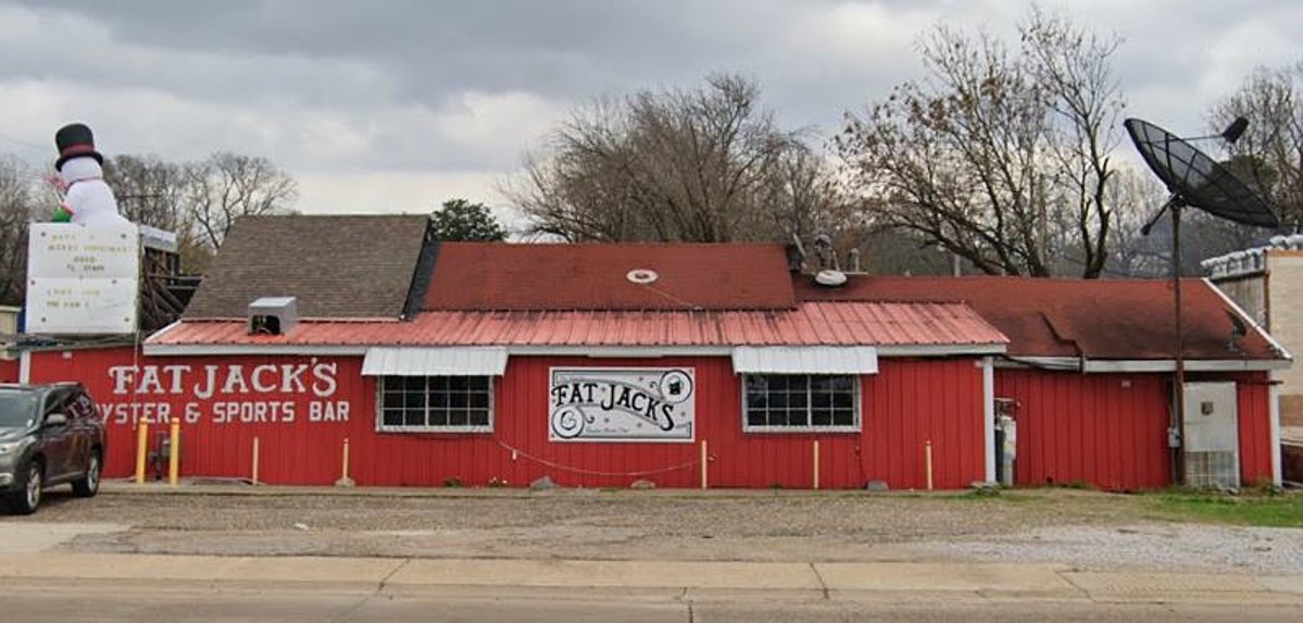 This Texarkana Sports Bar Is Number One In Arkansas